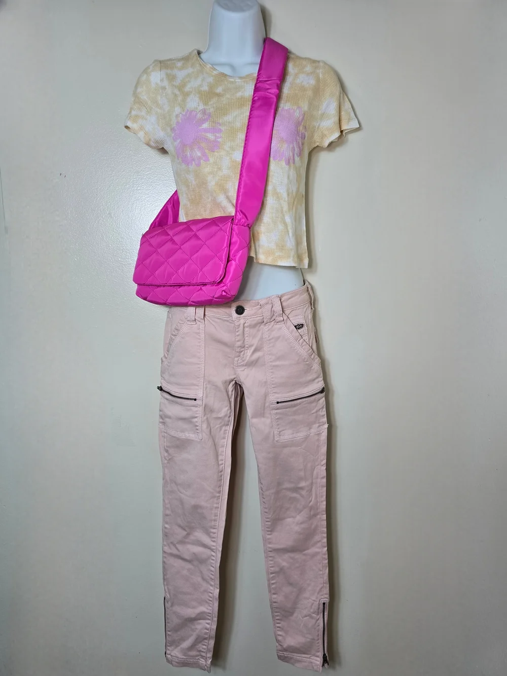Joie Pastel Pink Denim Jeans+ LulusPinkBag+ Aerie Top